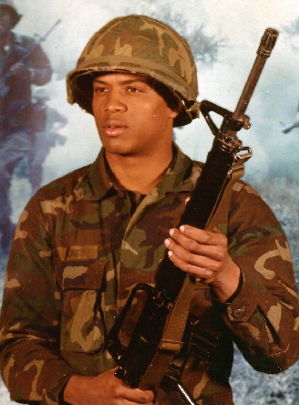 Military Christopher Clark, Army rz