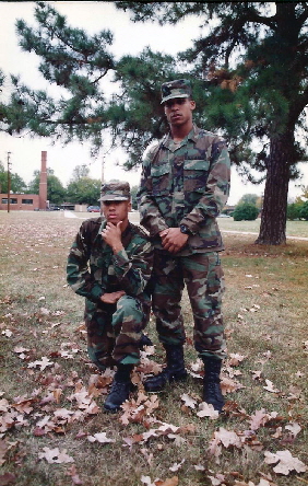 Military Morton Twins rz